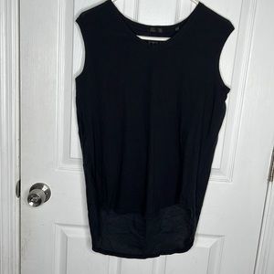 ATM sleeveless v neck shirt
